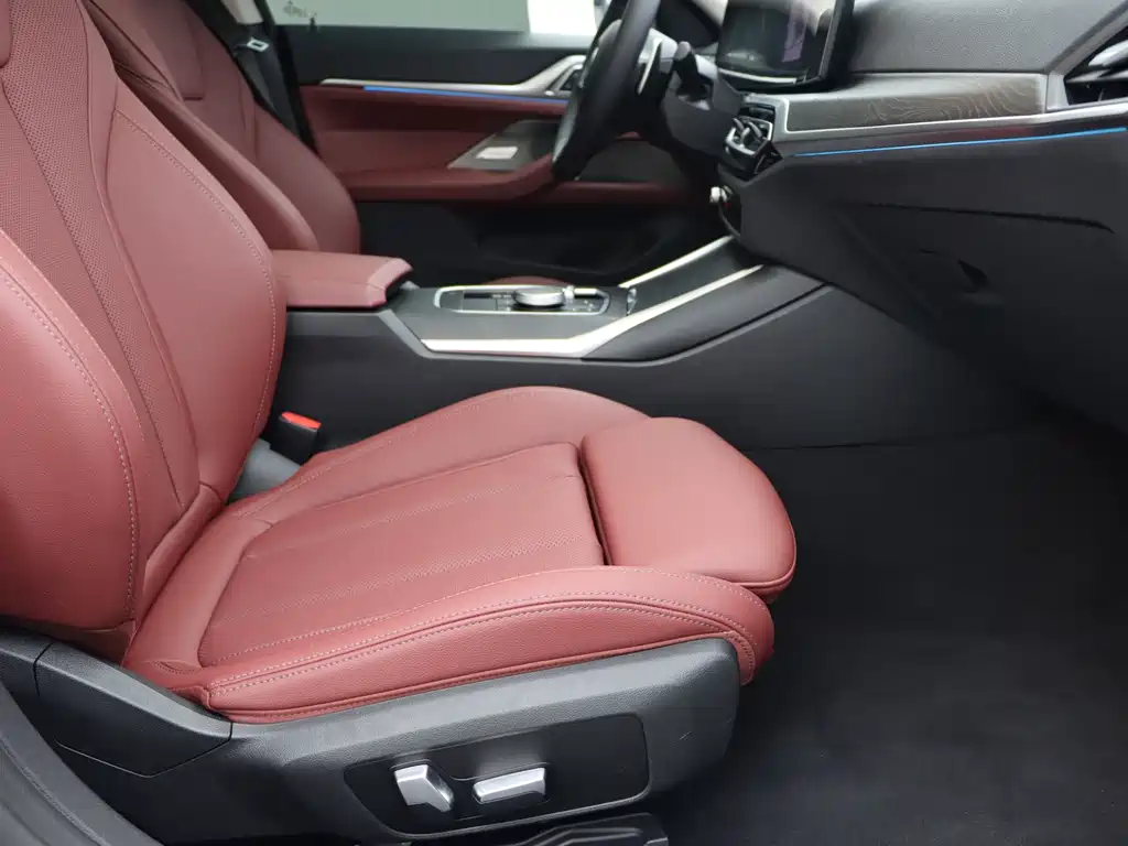 BMW 4 Series 425i Gran Coupe M Sport Package, фото 8