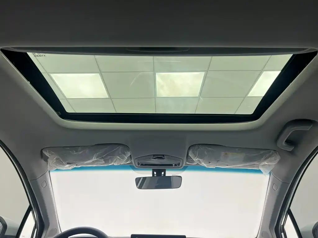 Geely Emgrand S — миниатюра 16