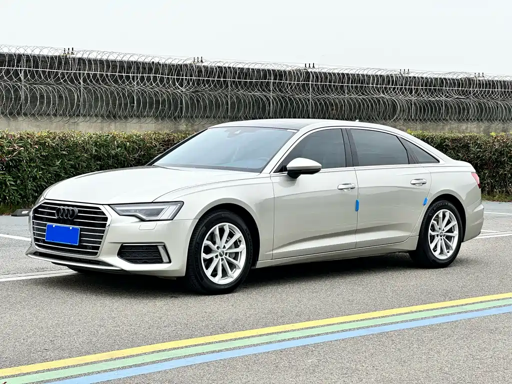 Audi A6L 2020