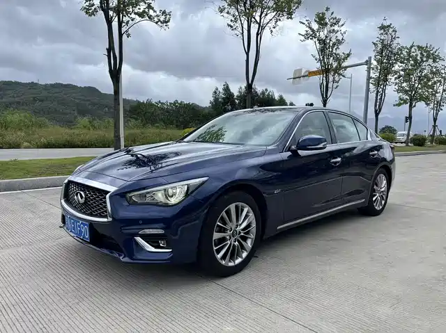 INFINITI  Q50L 2019