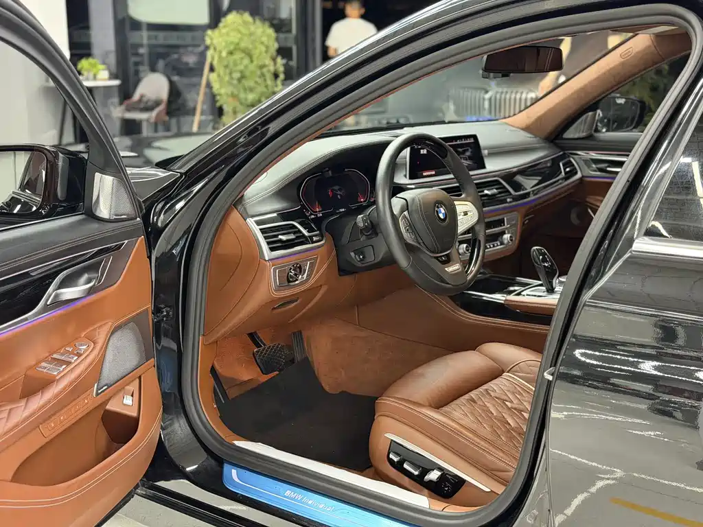 BMW 7 Series 7 2021 740Li xDrive Executive Luxury