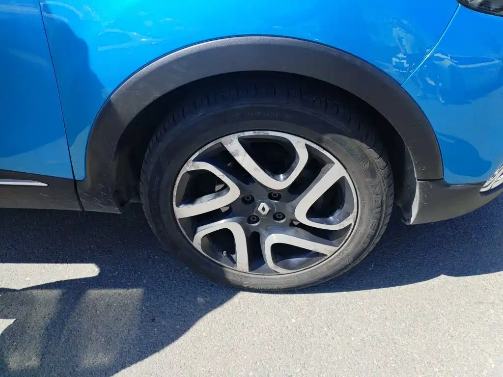 Renault Captur — миниатюра 24