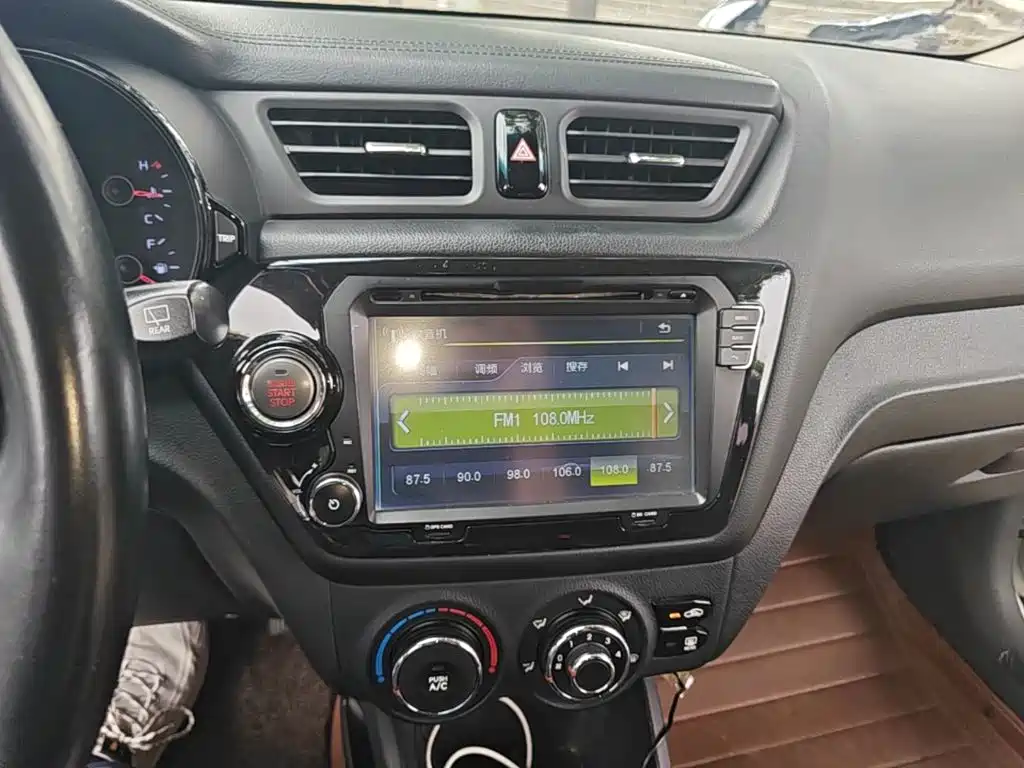 Kia K2 — миниатюра 13