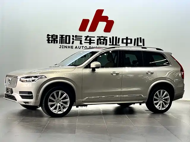 VOLVO XC90 2018