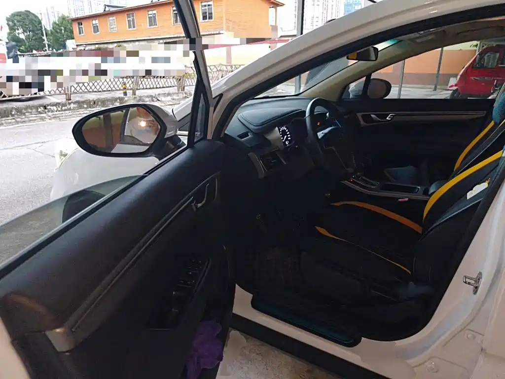 Geely Emgrand GS — миниатюра 12