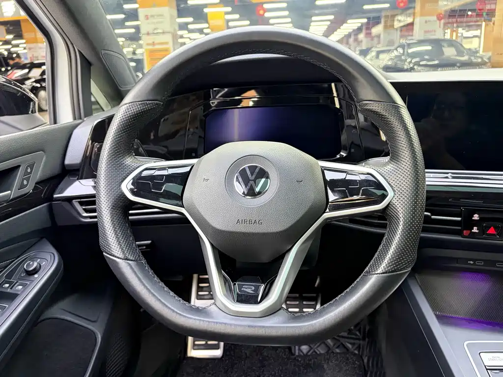 Volkswagen Golf — миниатюра 15