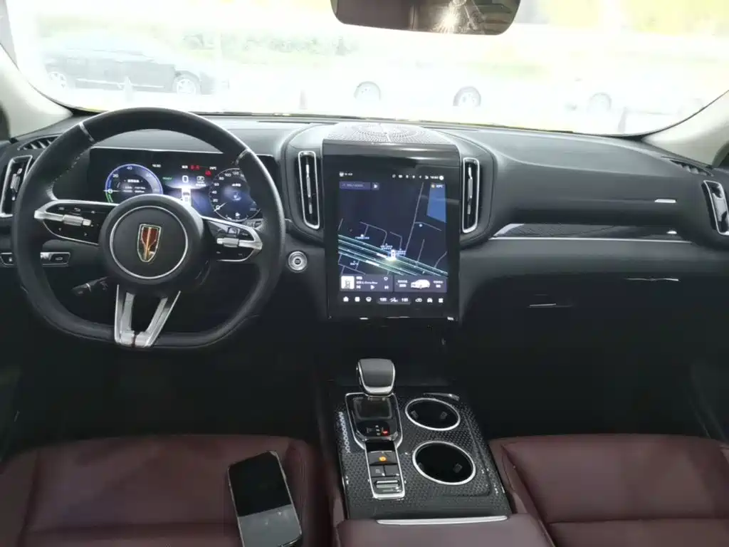 Hongqi Hongqi HS3 PHEV — миниатюра 10