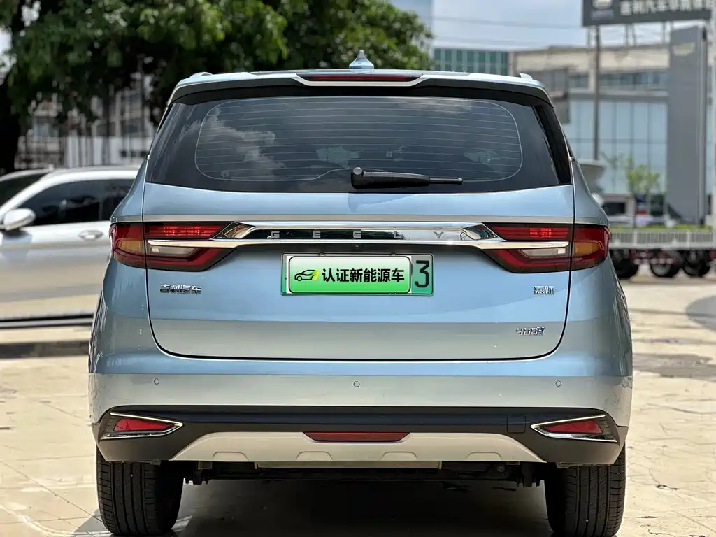 Geely Jia Ji New Energy — миниатюра 5