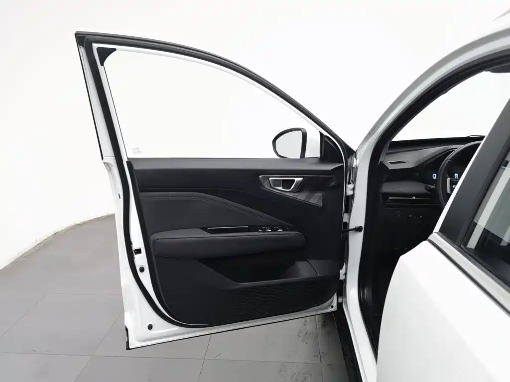 Wuling Xingchi — миниатюра 8