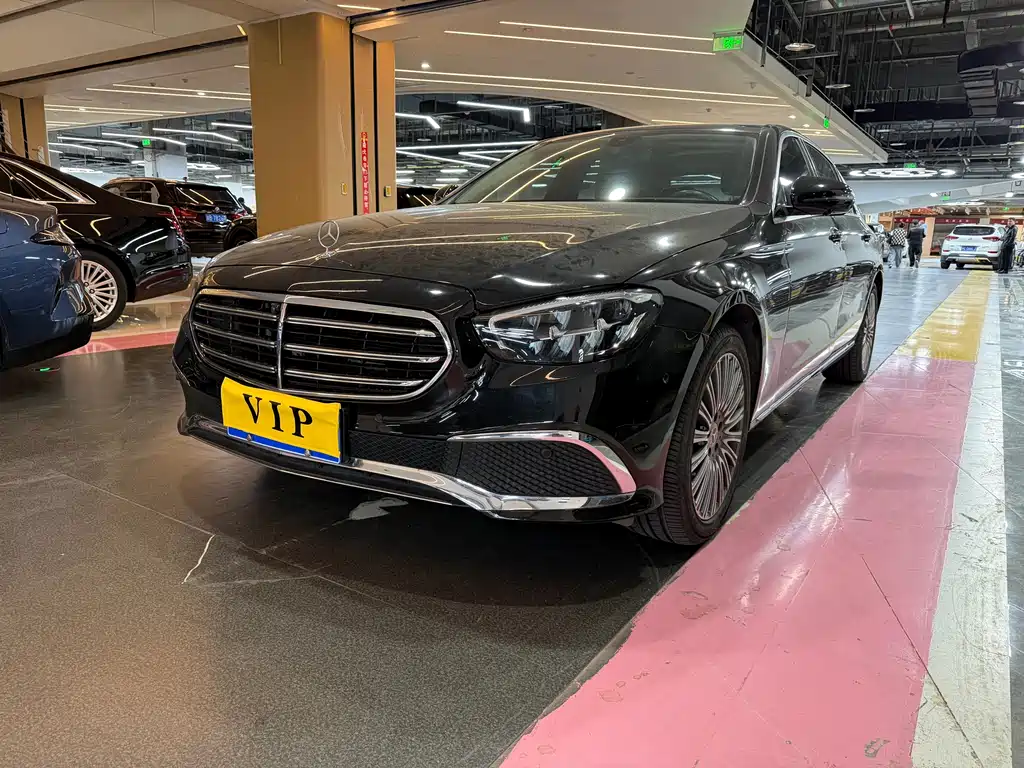 Mercedes-Benz E-Class 2023