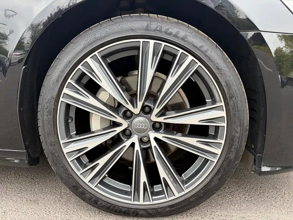 Audi A6L — миниатюра 16