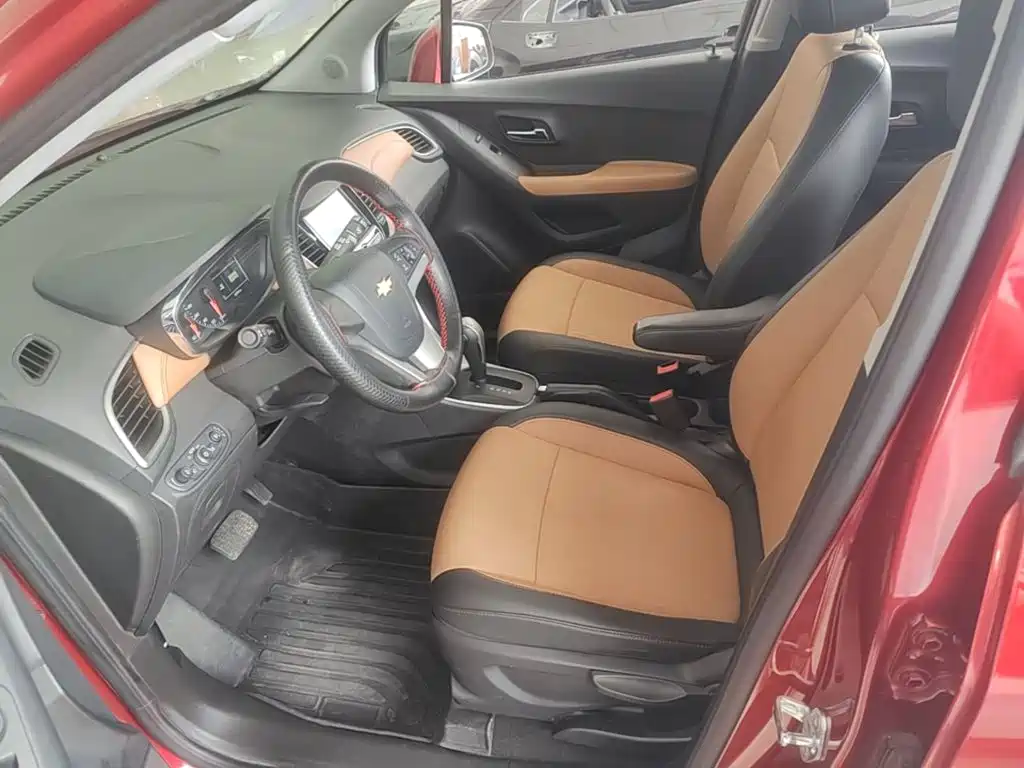 Chevrolet Trax — миниатюра 15