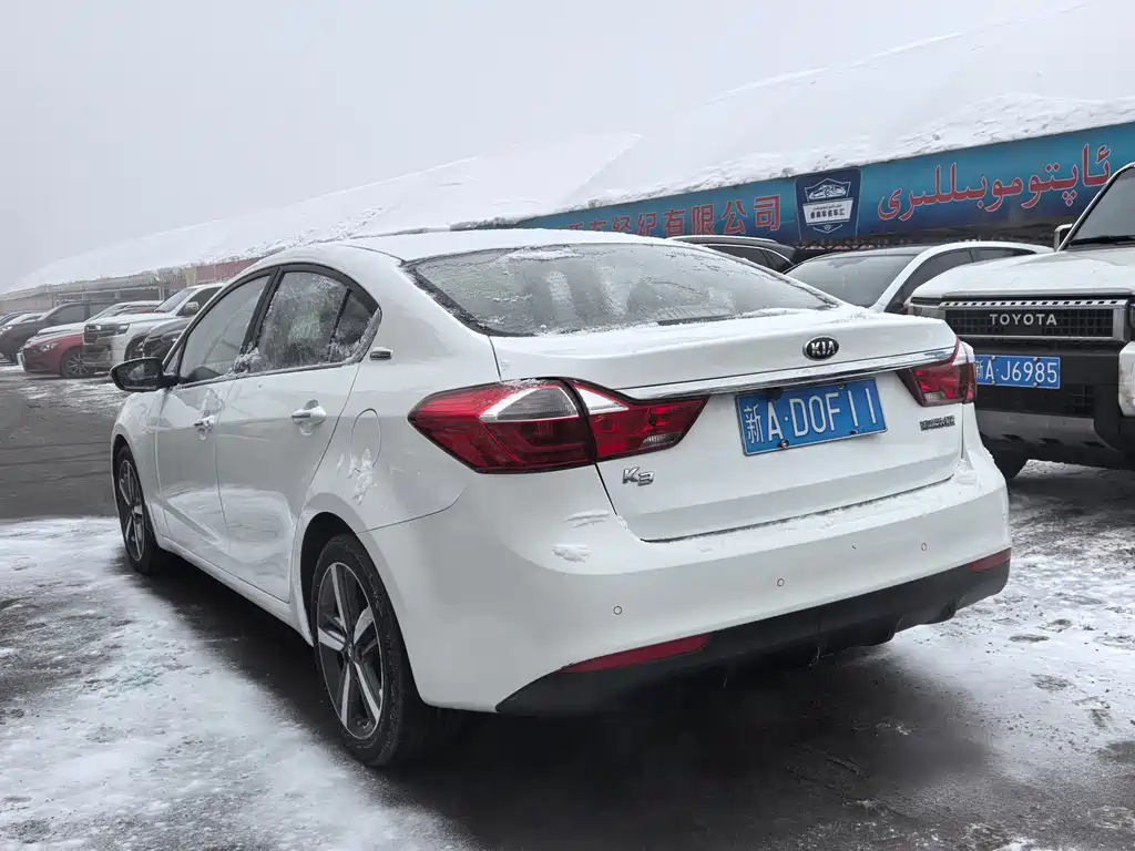 KIA K3