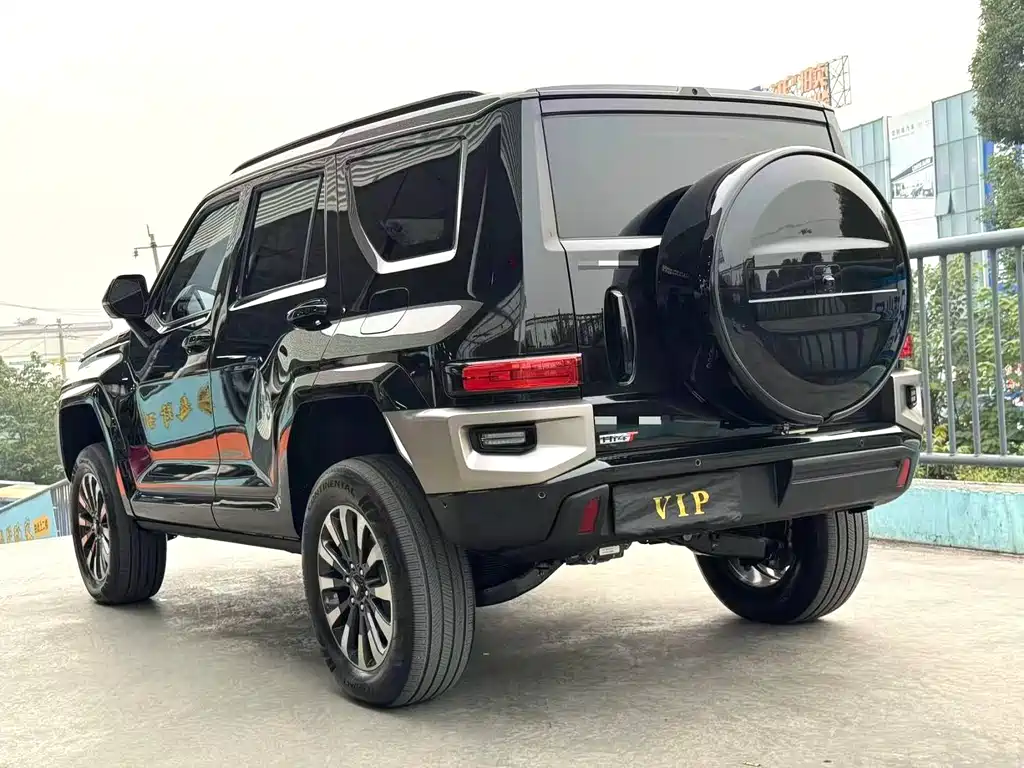 TANK TANK 700 NEW ENERGY