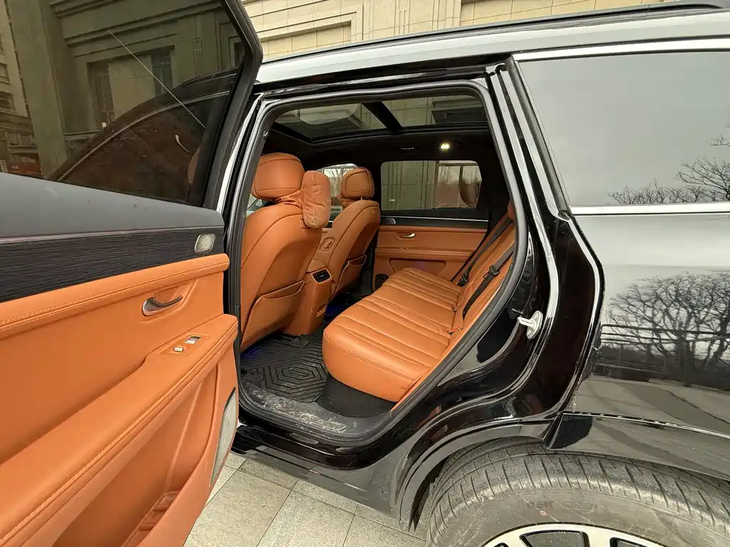 AITO ASK THE WORLD M7