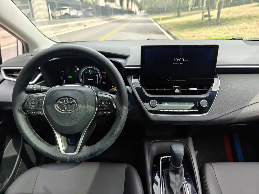 Toyota Corolla — миниатюра 12