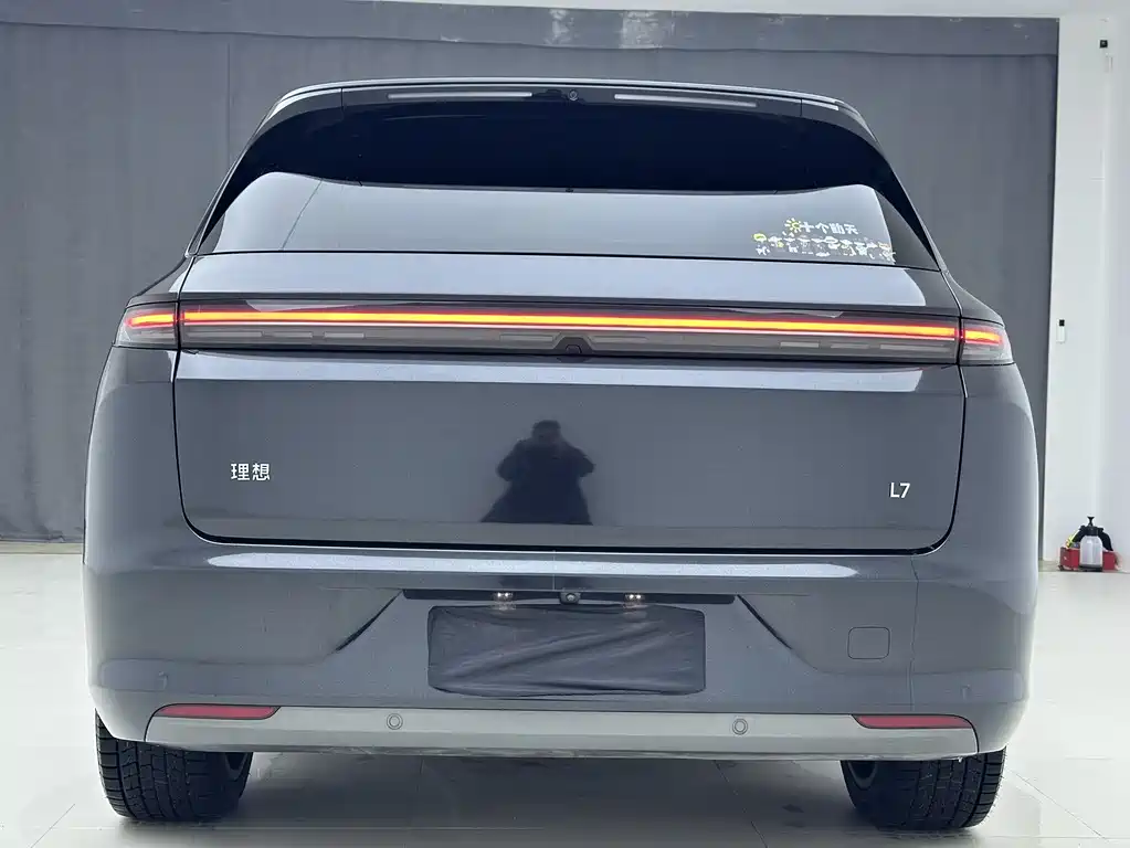 Li Auto IDEAL L7