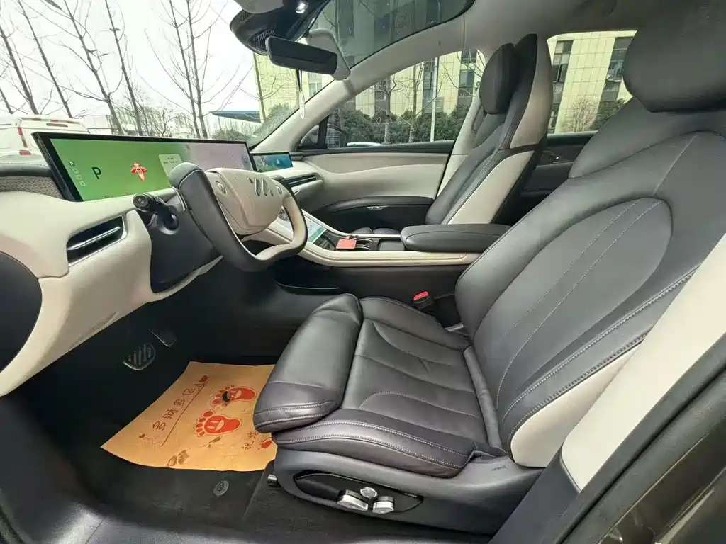 ZHIJI AUTOMOBILE ZHIJI LS7