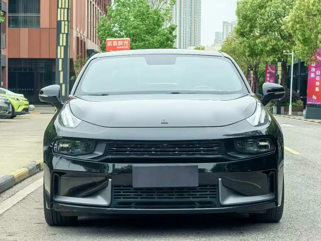 Lynk & Co 03 — миниатюра 2