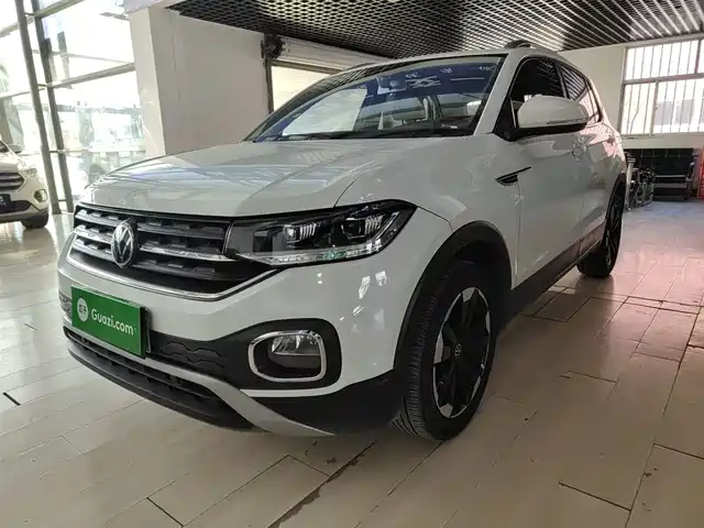 VOLKSWAGEN EXPLORING THE SHADOW