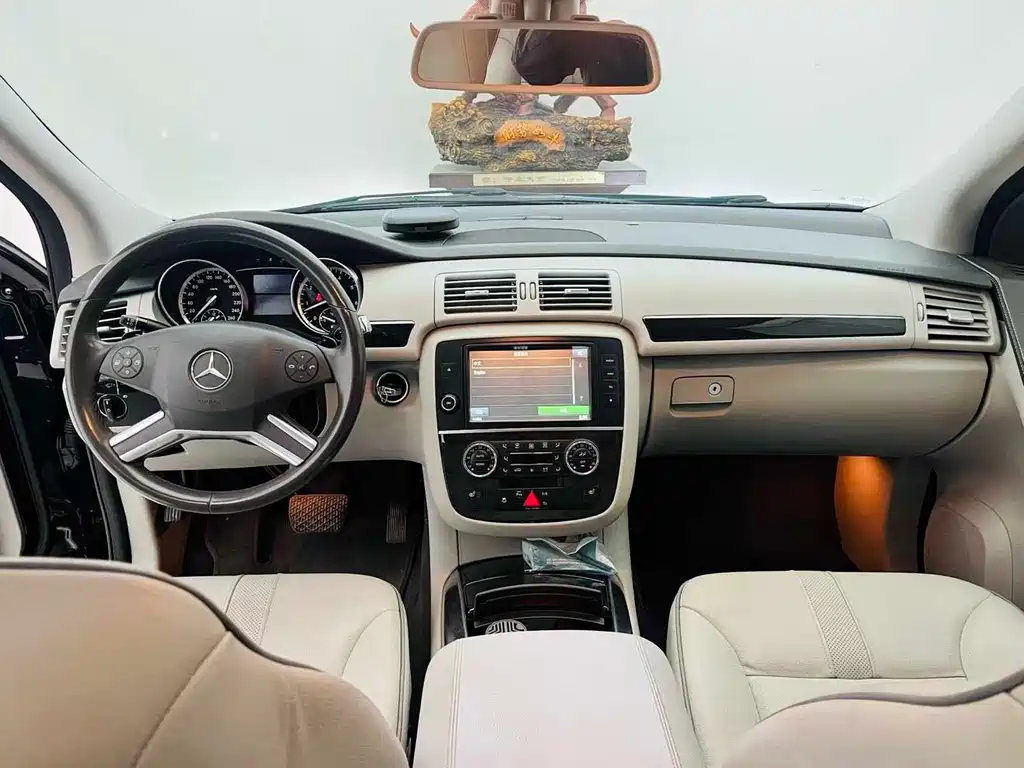 Mercedes-Benz R-Class — миниатюра 8