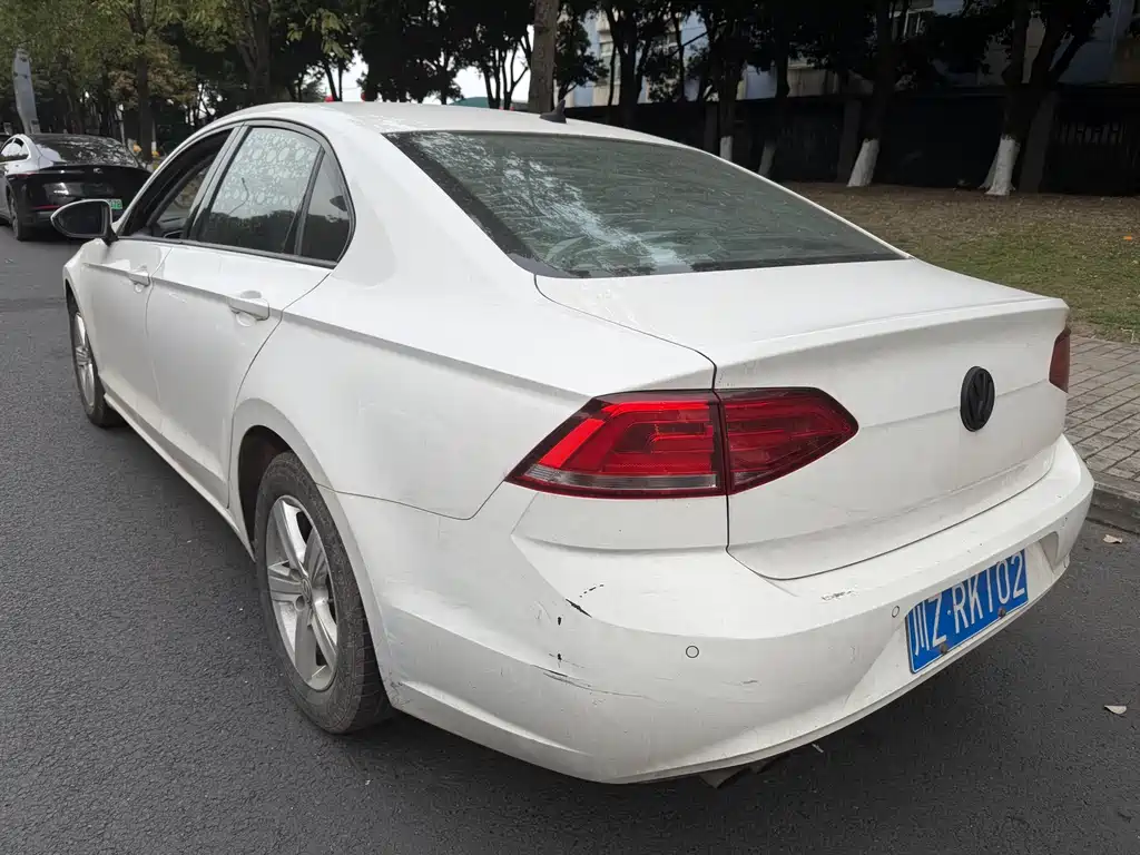 Volkswagen Lamando 2018 280TSI DSG Comfort