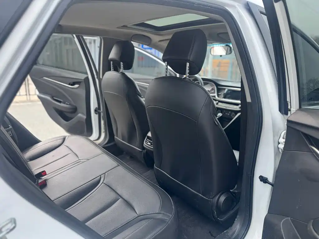 Buick Excelle — миниатюра 11