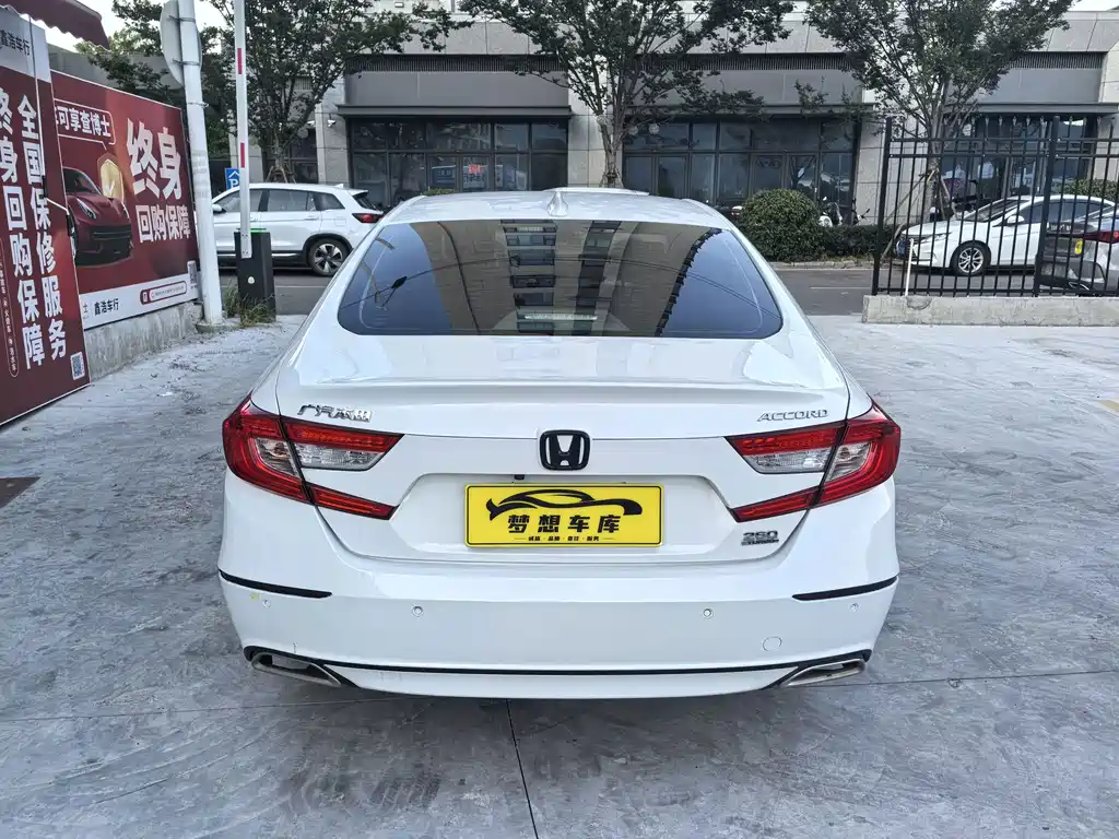 Honda Accord — миниатюра 6