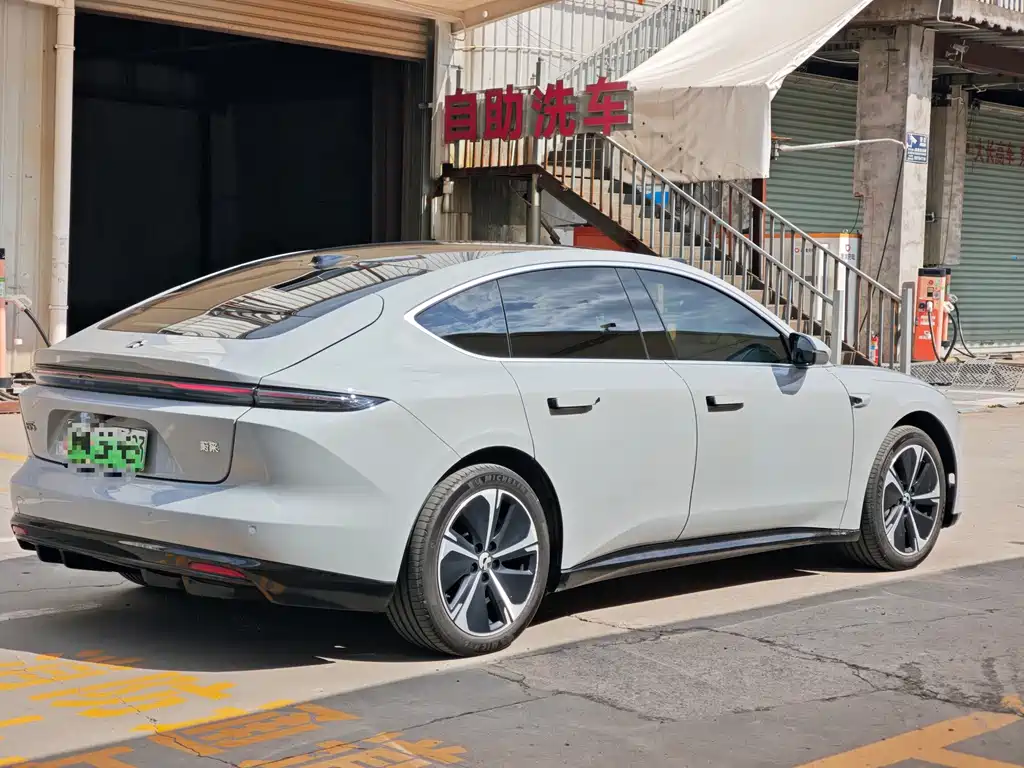 NIO ET5 — миниатюра 4