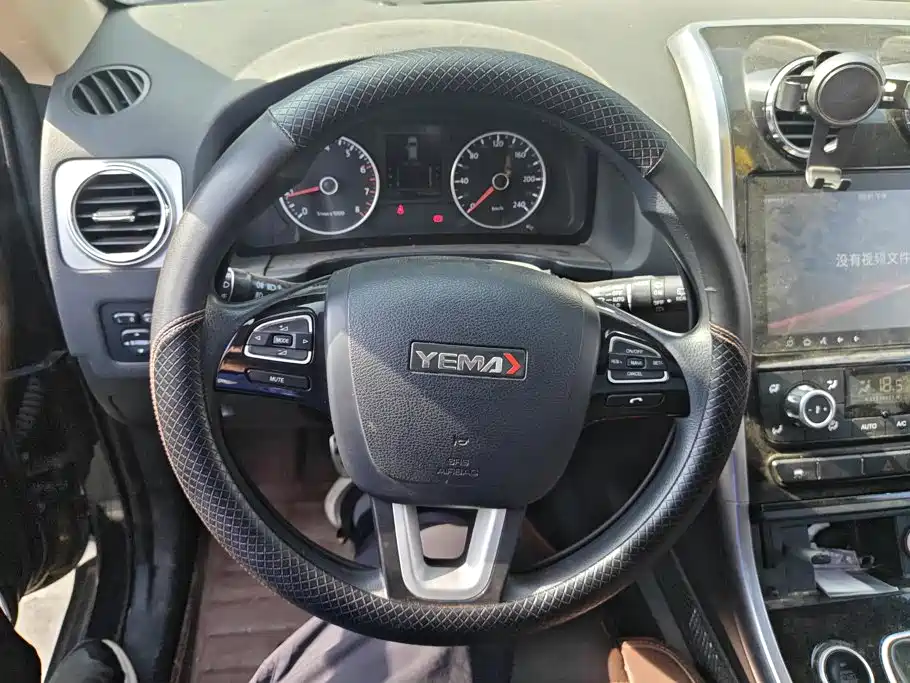 Yema Mustang T70 — миниатюра 15