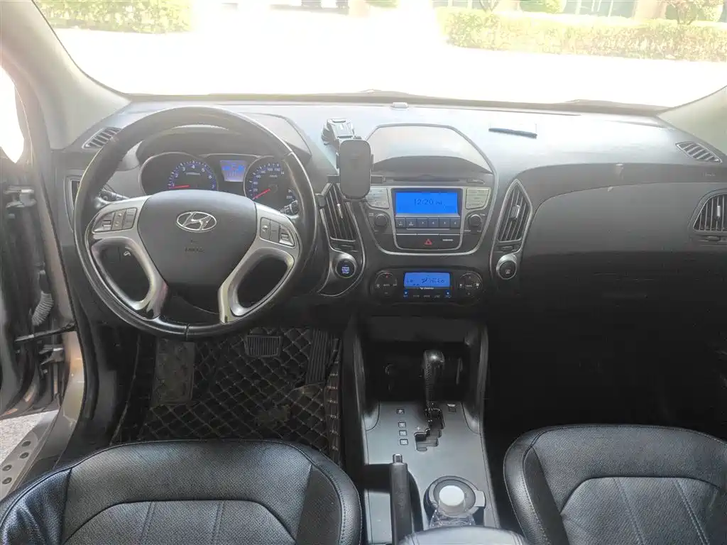 Hyundai ix35 — миниатюра 9