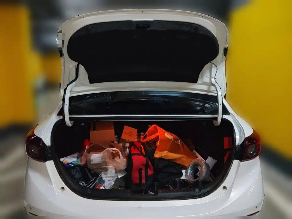 Mazda 3 Axela — миниатюра 15