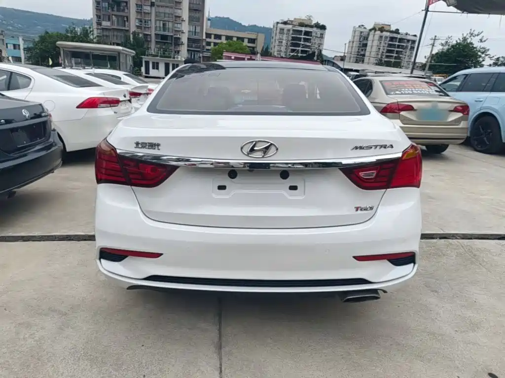 Hyundai Mistra — миниатюра 6