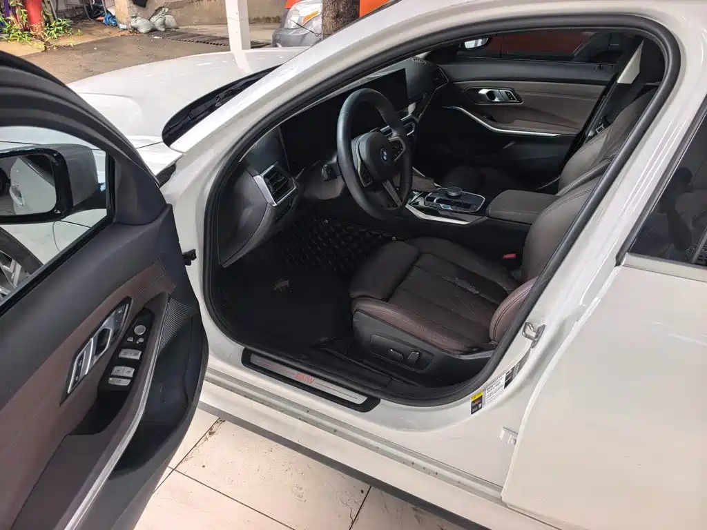 BMW i3 — миниатюра 7