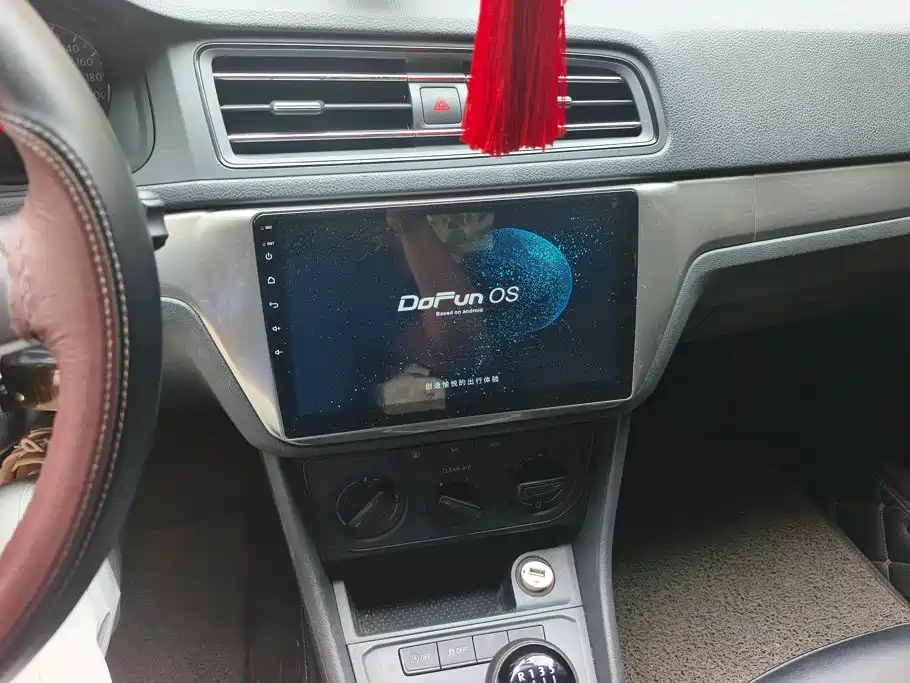 Volkswagen Lavida — миниатюра 13