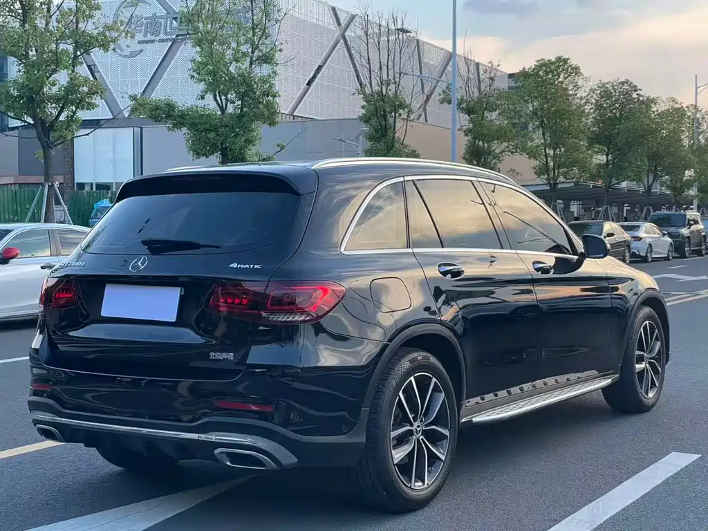 Mercedes-Benz GLC — миниатюра 18