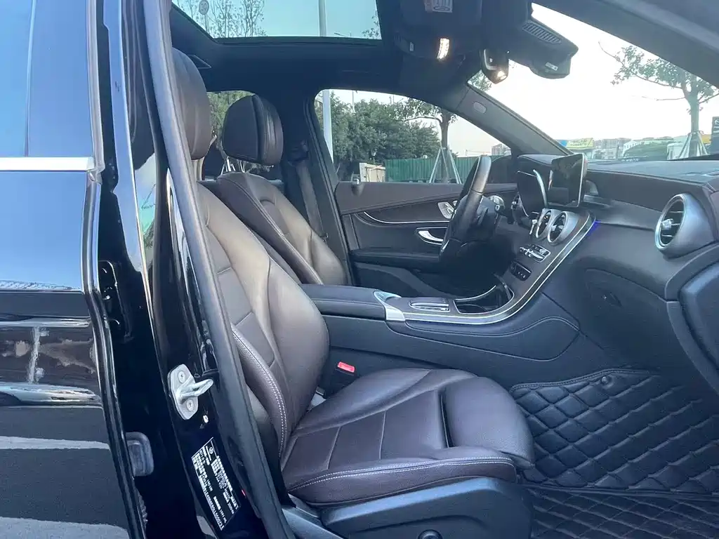 Mercedes-Benz GLC — миниатюра 7