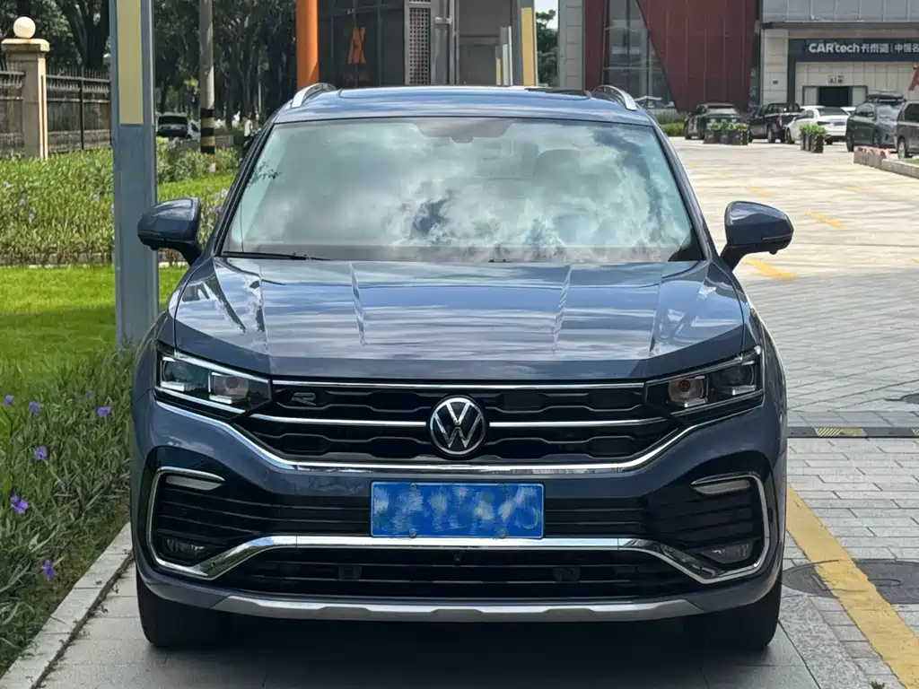Volkswagen X — миниатюра 2