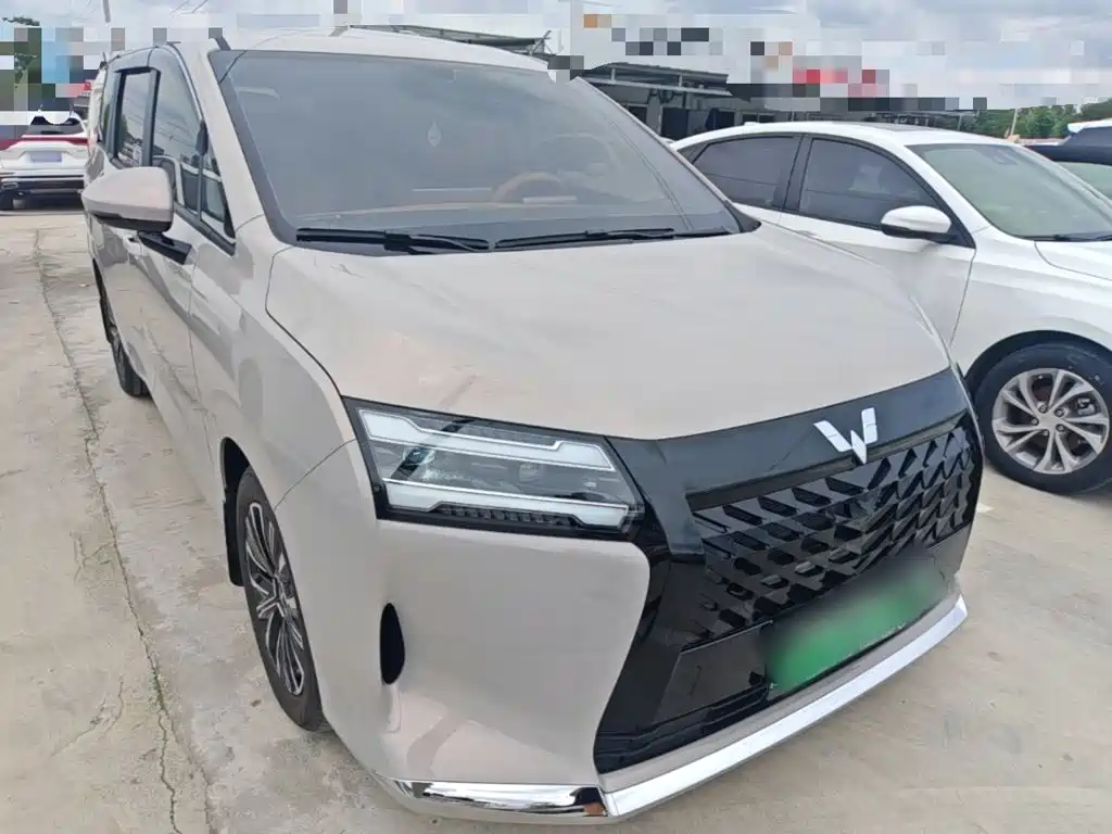 Wuling Xingguang 730 New Energy — миниатюра 4