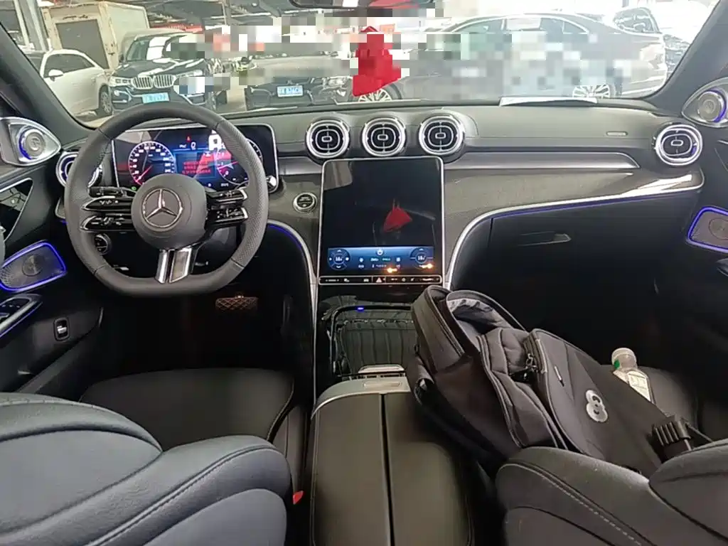 Mercedes-Benz C-Class — миниатюра 10