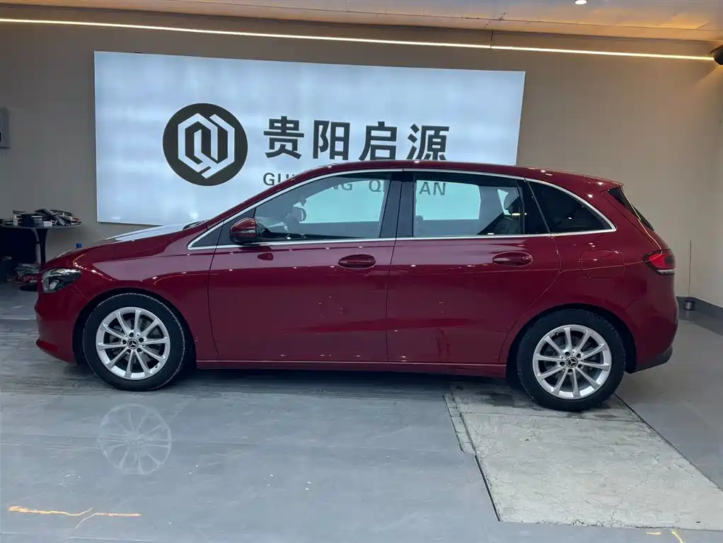 MERCEDES-BENZ B CLASS