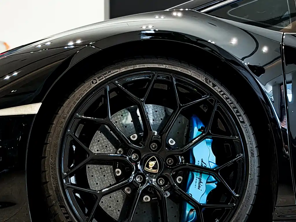 Lamborghini Huracán — миниатюра 22