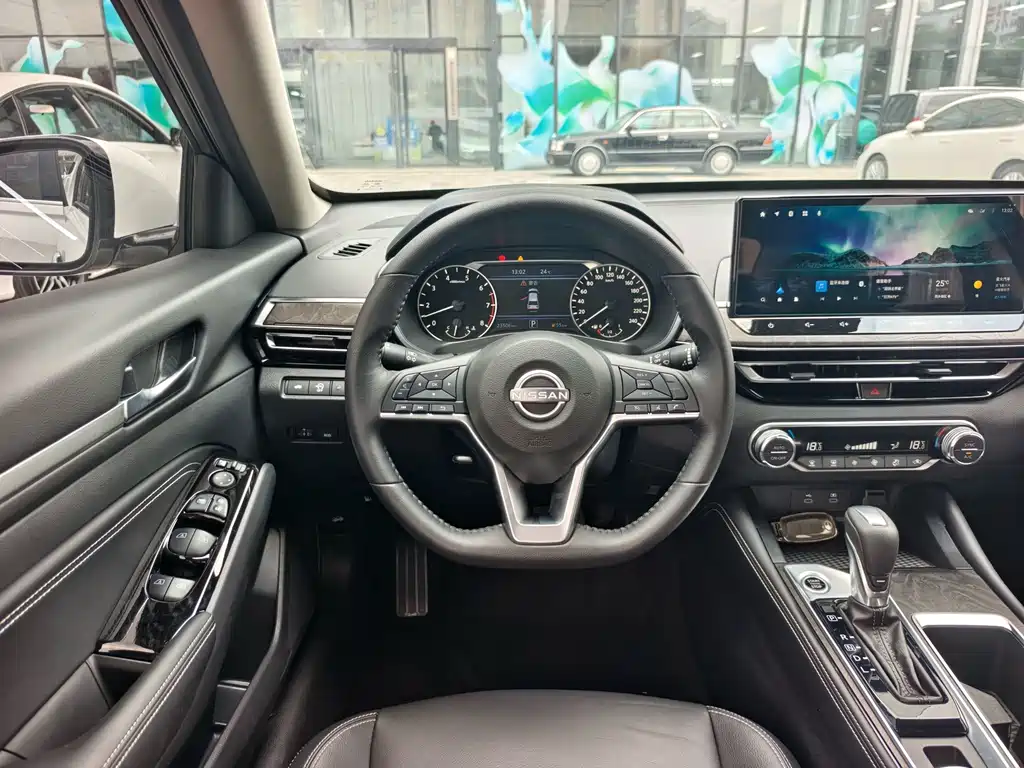 Nissan Teana — миниатюра 15