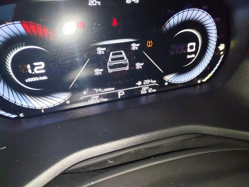 Geely Emgrand — миниатюра 13