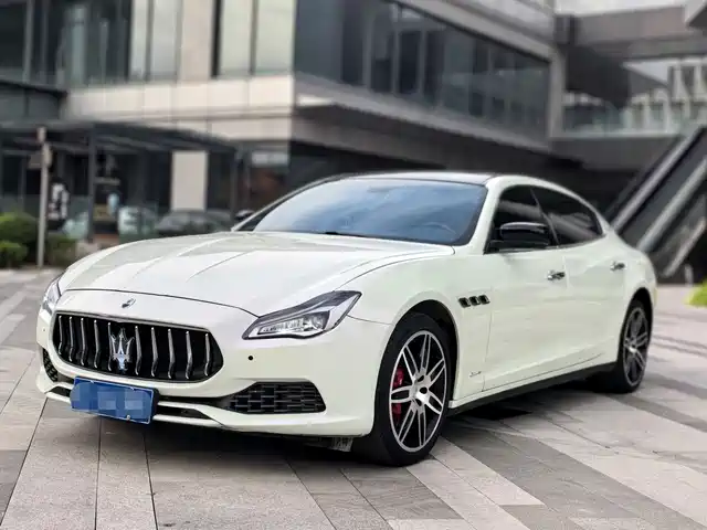 2014 Maserati Quattroporte