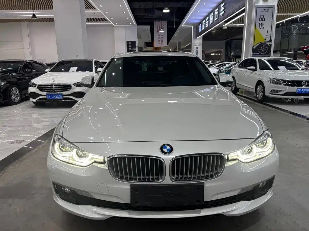 BMW 3 Series — миниатюра 2