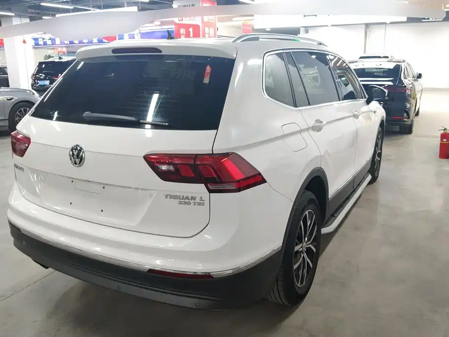 Volkswagen Tiguan L — миниатюра 3