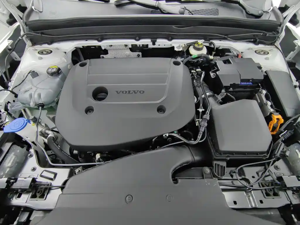 Volvo XC40 — миниатюра 6