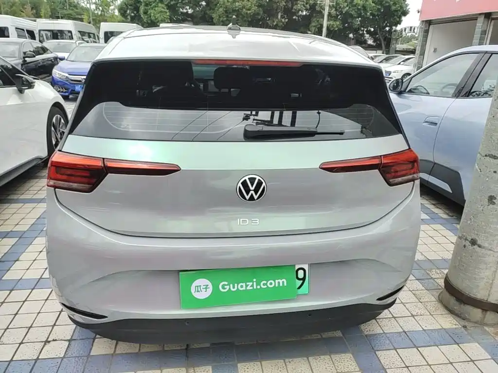 Volkswagen ID.3 — миниатюра 6