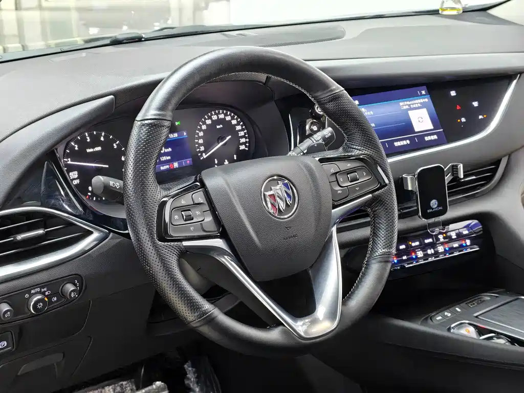 Buick Enclave — миниатюра 13